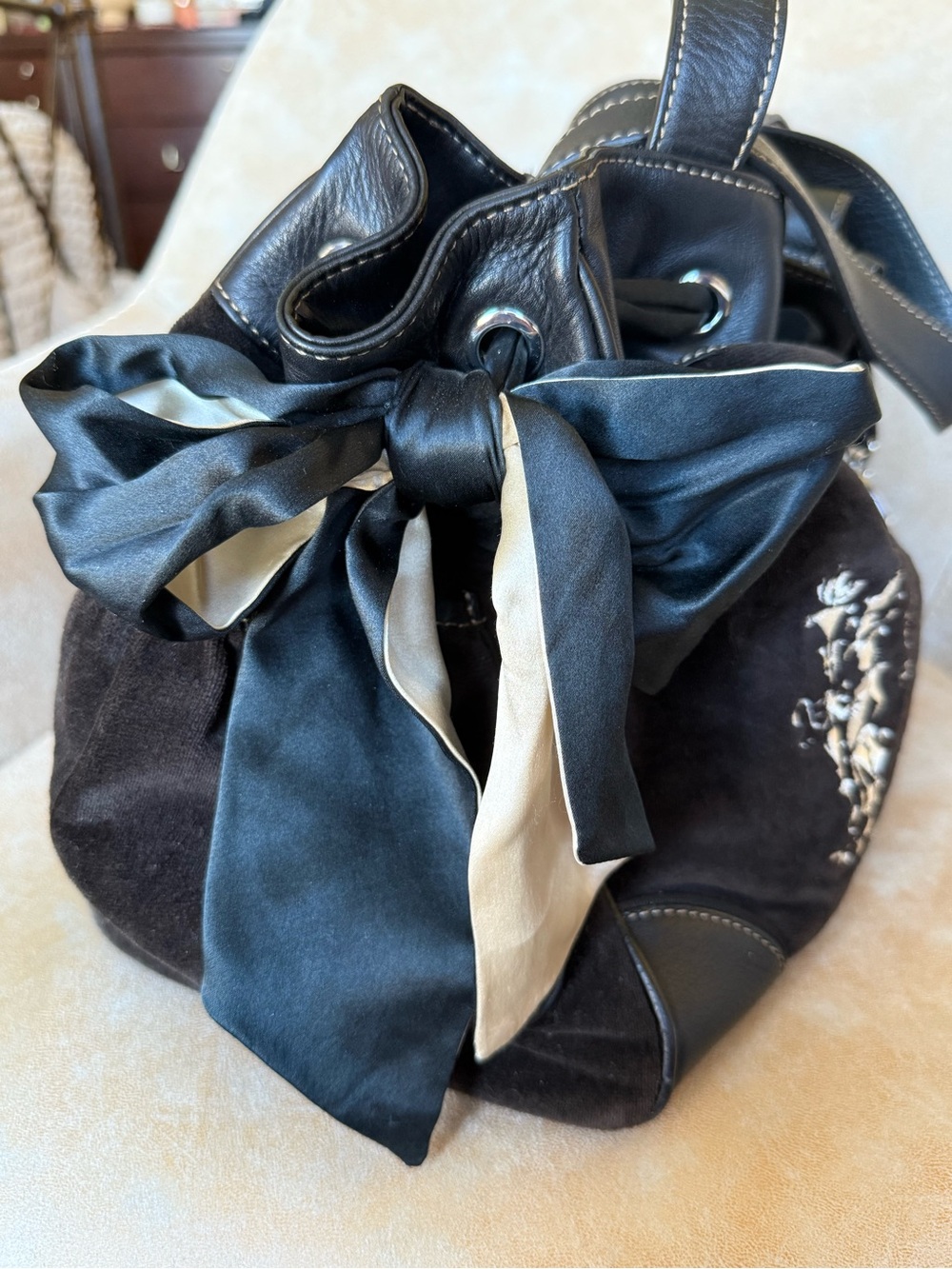 Juicy Couture "Once Upon a Time" Velour Daydreamer Bag BLACK - McBling - Picture 14 of 16